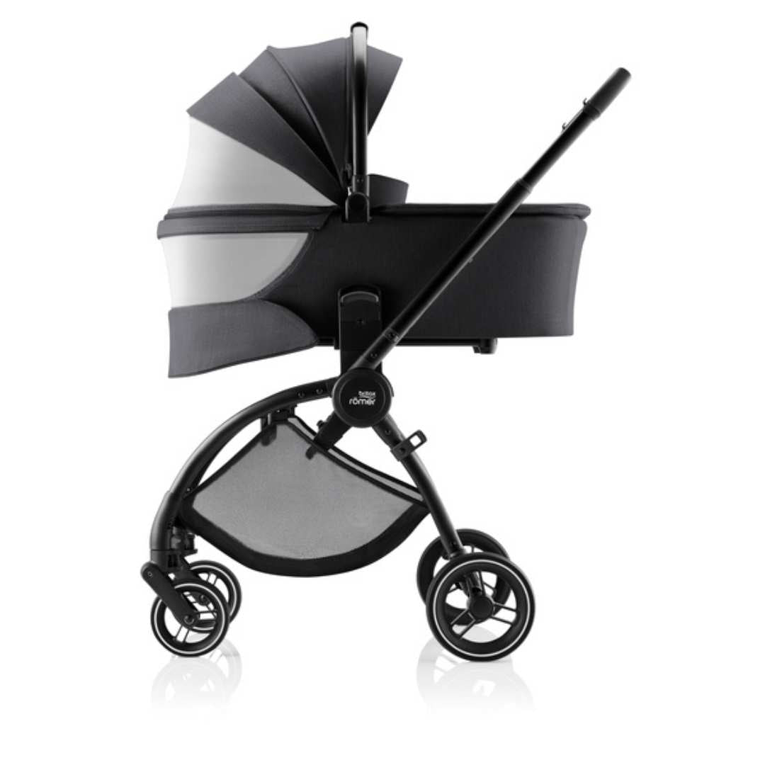 Trio Rio Carrinho de Bebé + Alcofa + Ovinho Baby-Safe Pro da Britax Römer - Style Carbon Black