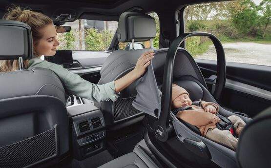 Cadeira Auto Baby-Safe Core da Britax Romer - Space Black dos 0 aos 15 meses