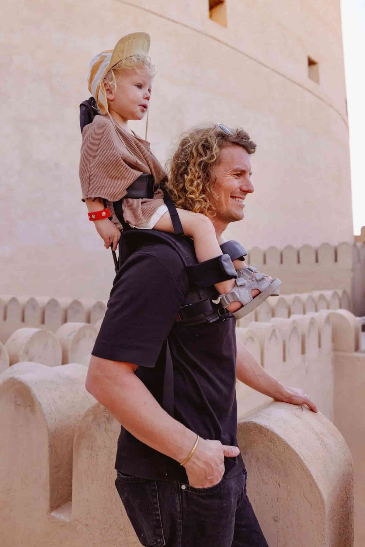 Minimeis The Shoulder Carrier G5 - Black Premium