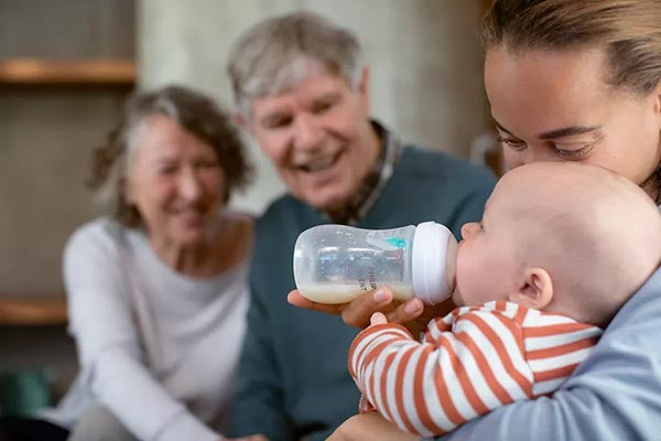 Philips Avent Biberão 260 ml. Air Free - Elefantes - Natural Response